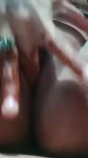 Beautiful desi girl show clean shave part 2