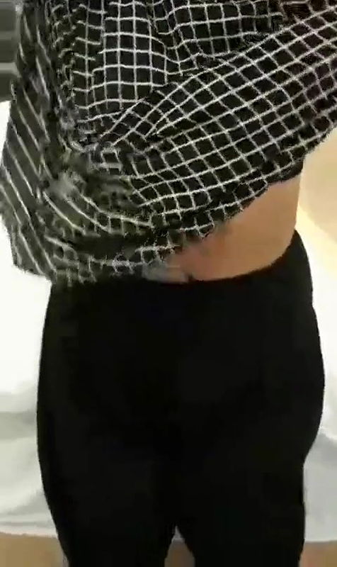 hot housewife fingering masturbation