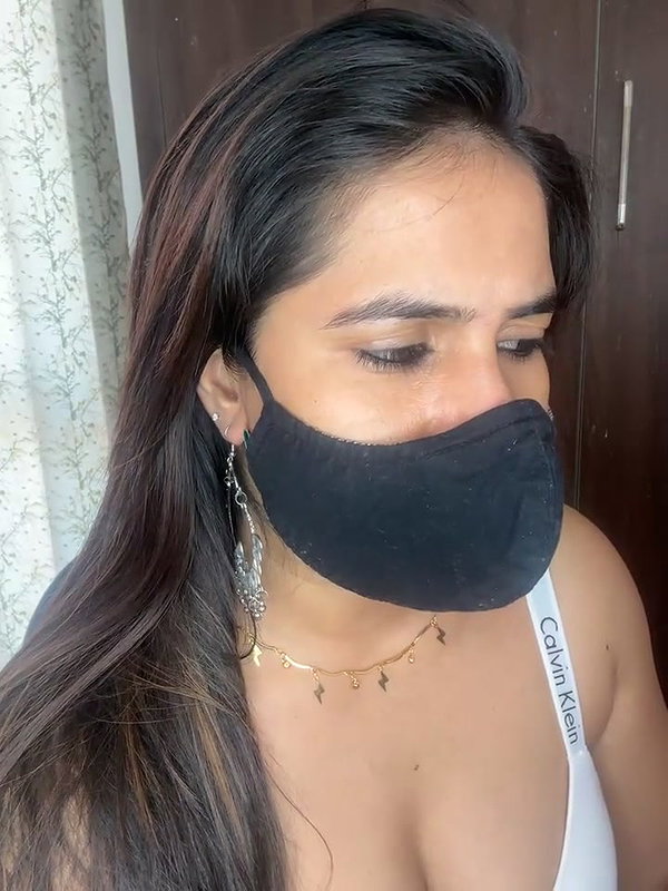 Sexy Madhurii Stripchat 2026 04 06T11 46 2205 00