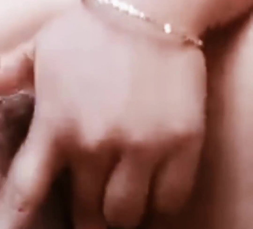 Hot Indian aunty ki cudai video hindi webcam aunty ki mast cudai video indian bhabhi ki cudai video desi bhabhi ki cudai