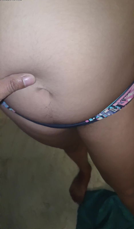 Hot wife ki chut ko mera lund chahiye .part 1