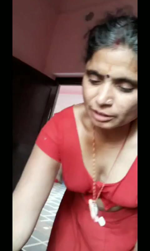 Mature Aunty sleeping and hand job