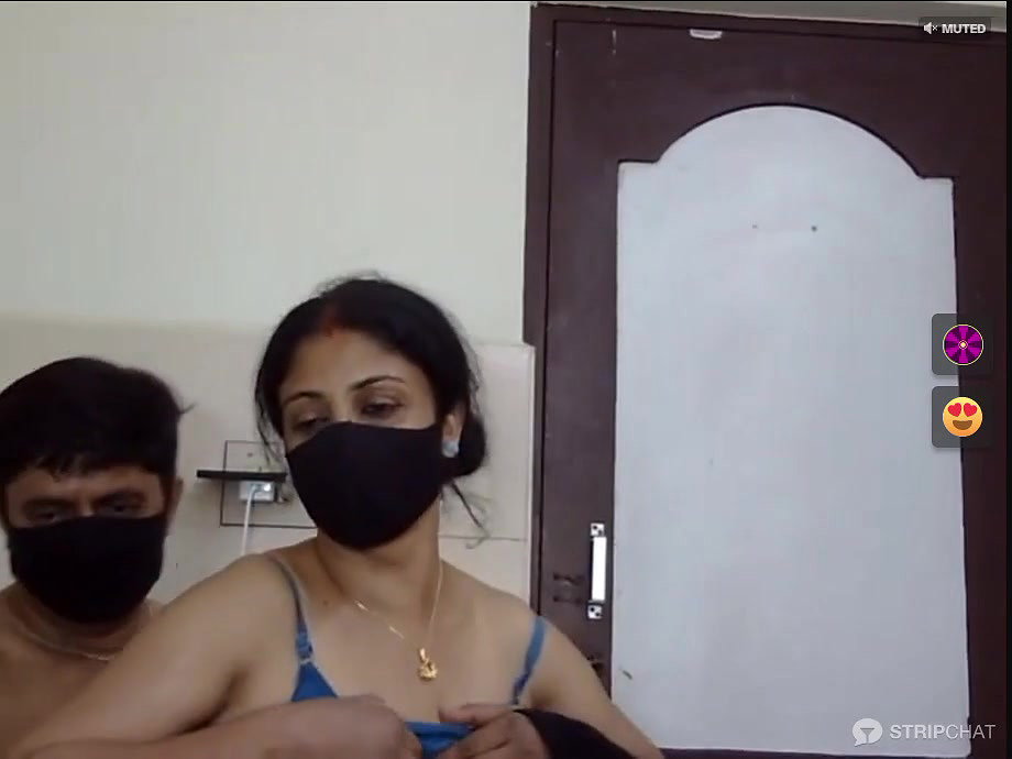 Stripchat Indian Horny Wife