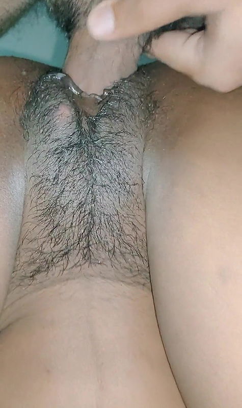 Indian bhabhi cheating on her husband and fucking with her boyfriend in oyo hotel room with Hindi Audio Part 32