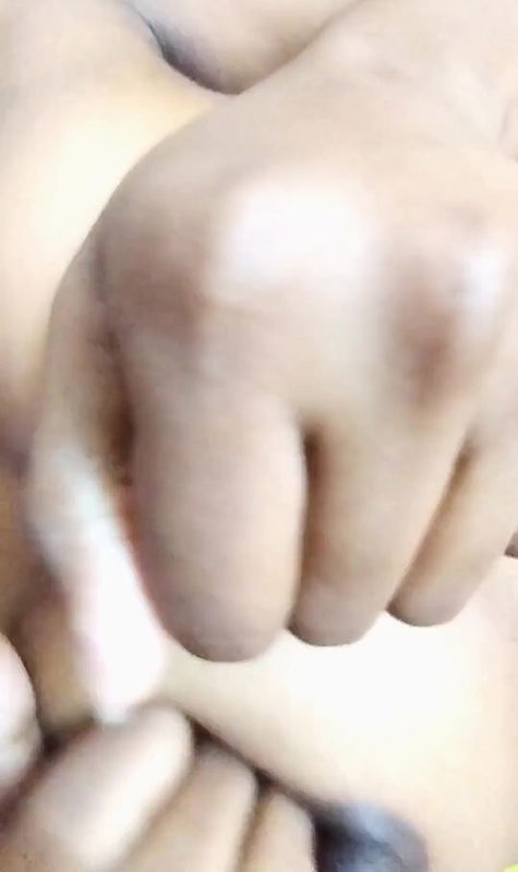 Indian bhabhi cheating on her husband in oyo hotel room with Hindi Audio Part 6