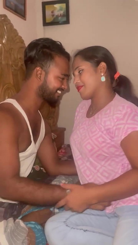 Bhabi loge chuda chudi