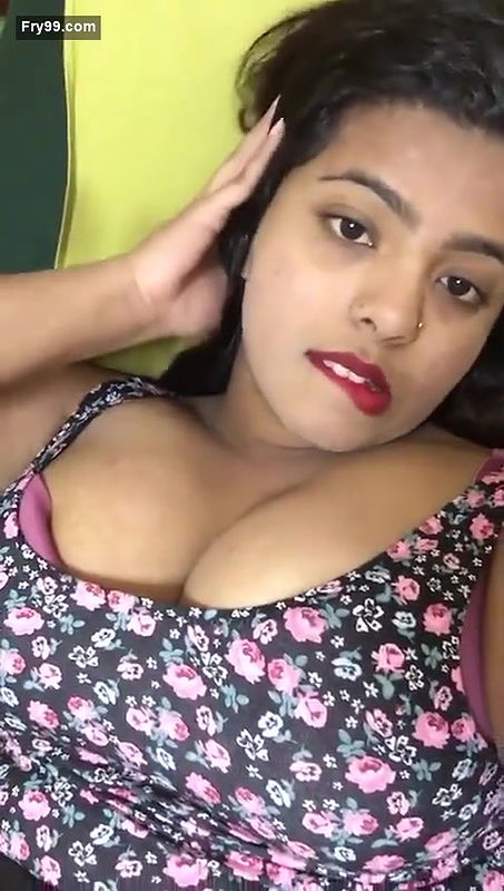 Big booby desi feel horny