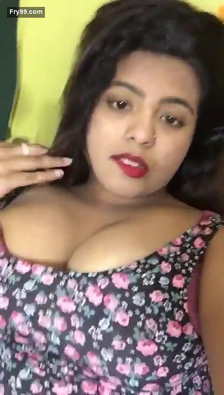 Big booby desi feel horny