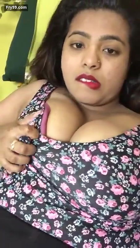 Big booby desi feel horny