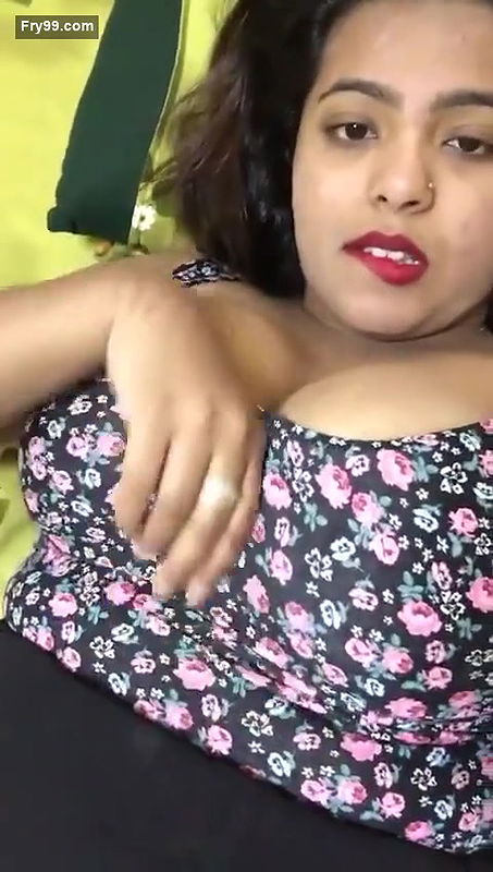 Big booby desi feel horny