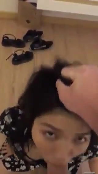 Asian girl sucking dick