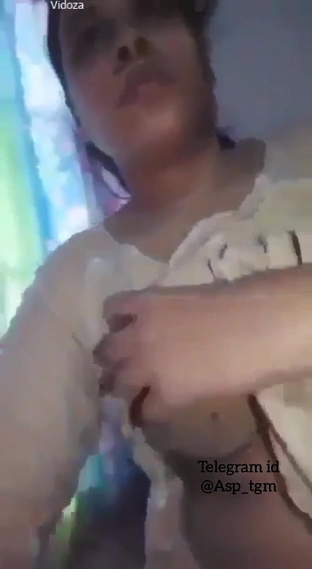 Village Bhabhi Showing