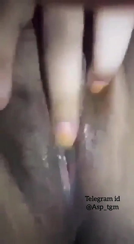 Village Bhabhi Showing