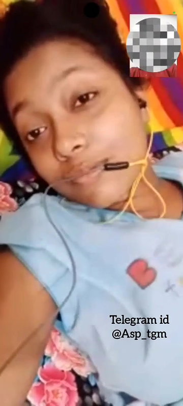 West Bengal Bhabhi On video call Exposed By Lover