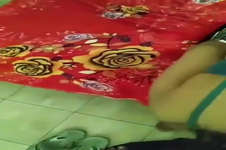 Virgin girlfriend sex