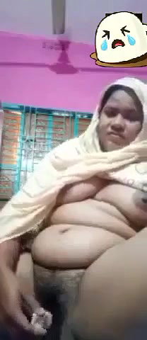 Bengali boudi hairy pussy masturbation with video call