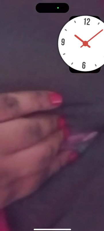 unsatisfied aunty showing huge boobs to lover viral MMS