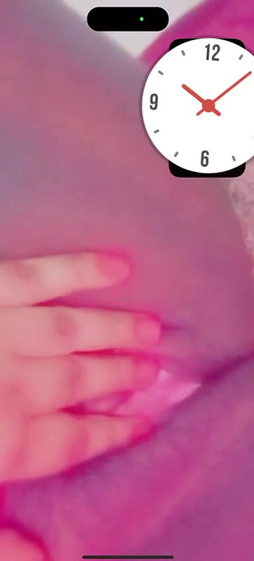 unsatisfied aunty showing huge boobs to lover viral MMS