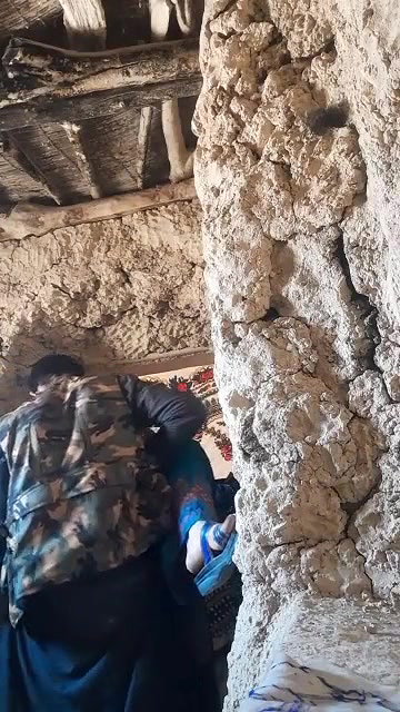 Pashto bhabhi fuck in standing position in rock house
