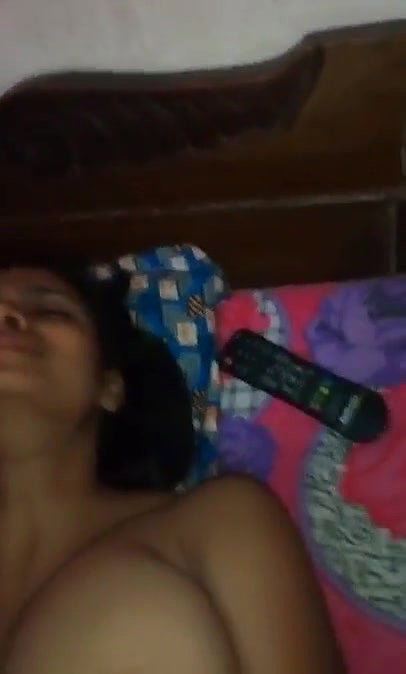 bf ne gf ki boob dabake chut kholi