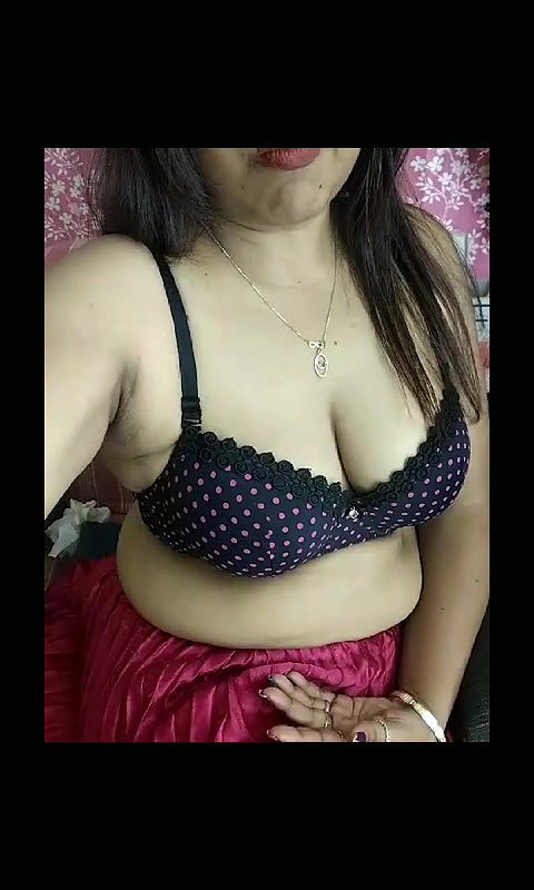 Hot joyan bhabhi