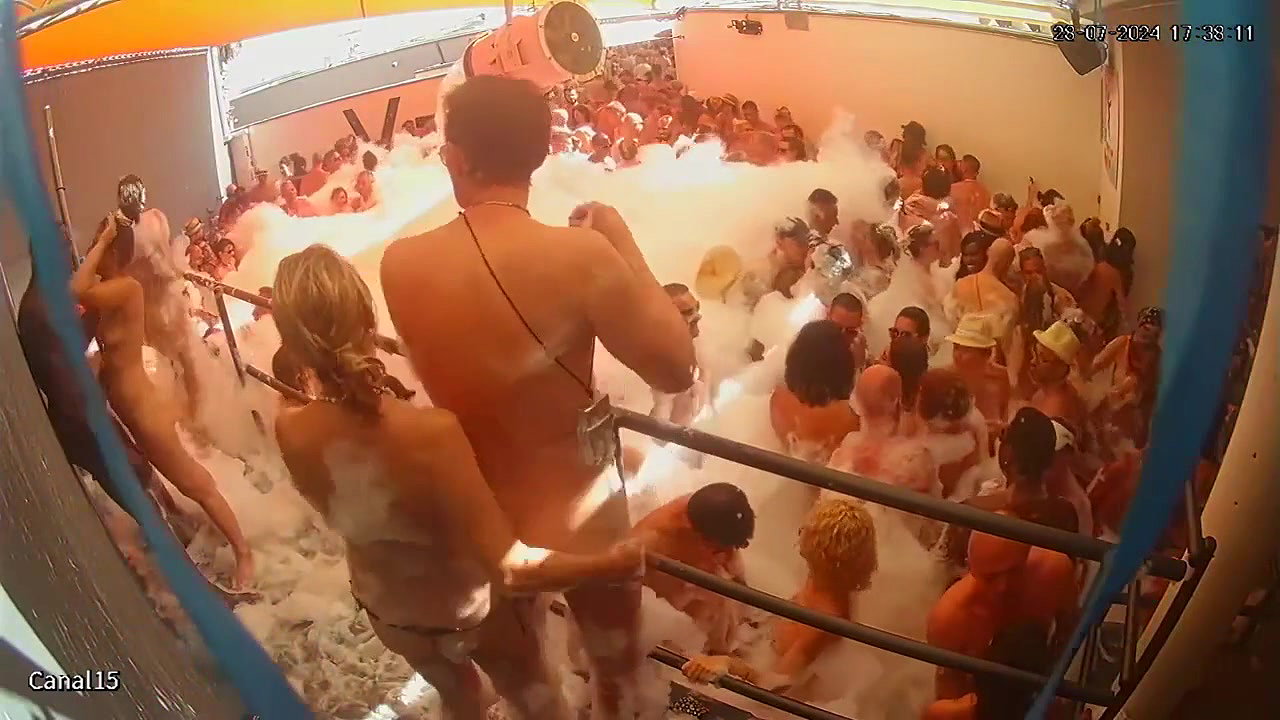 IPCAM Swinger wife Pool Party 5