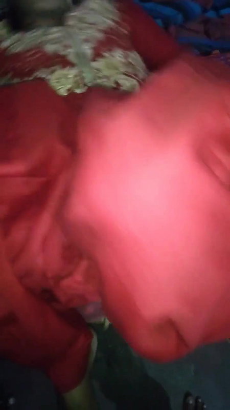 Desi anuty ki room me chudayi