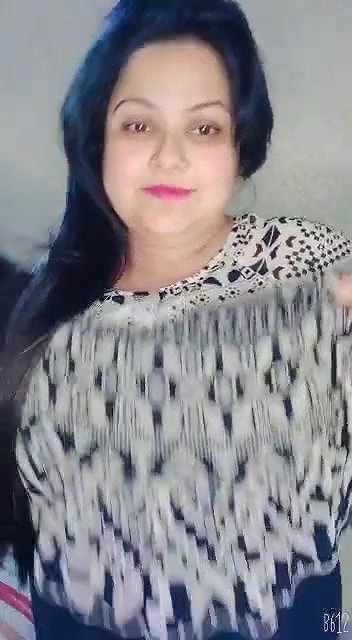 chubby bahbhi boob show