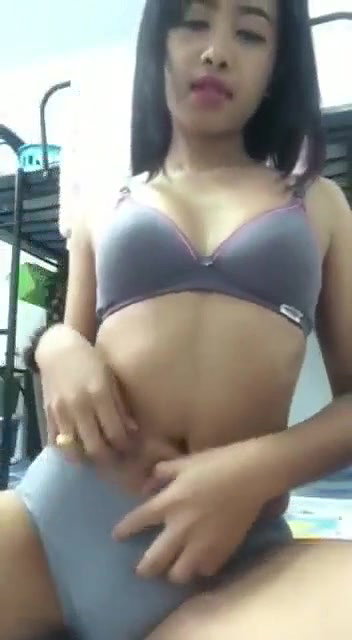 nude nepali girl rubbing pussy