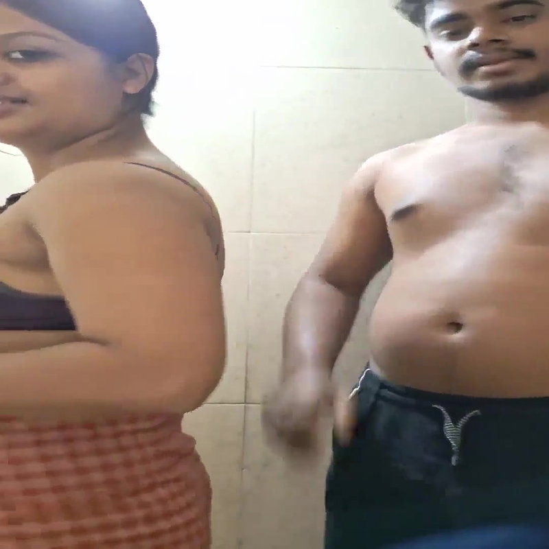 Bengali Couple Fucking in BathroomBathing