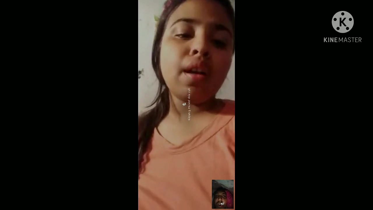 Chubby Desi college girl showing boobs and pussy