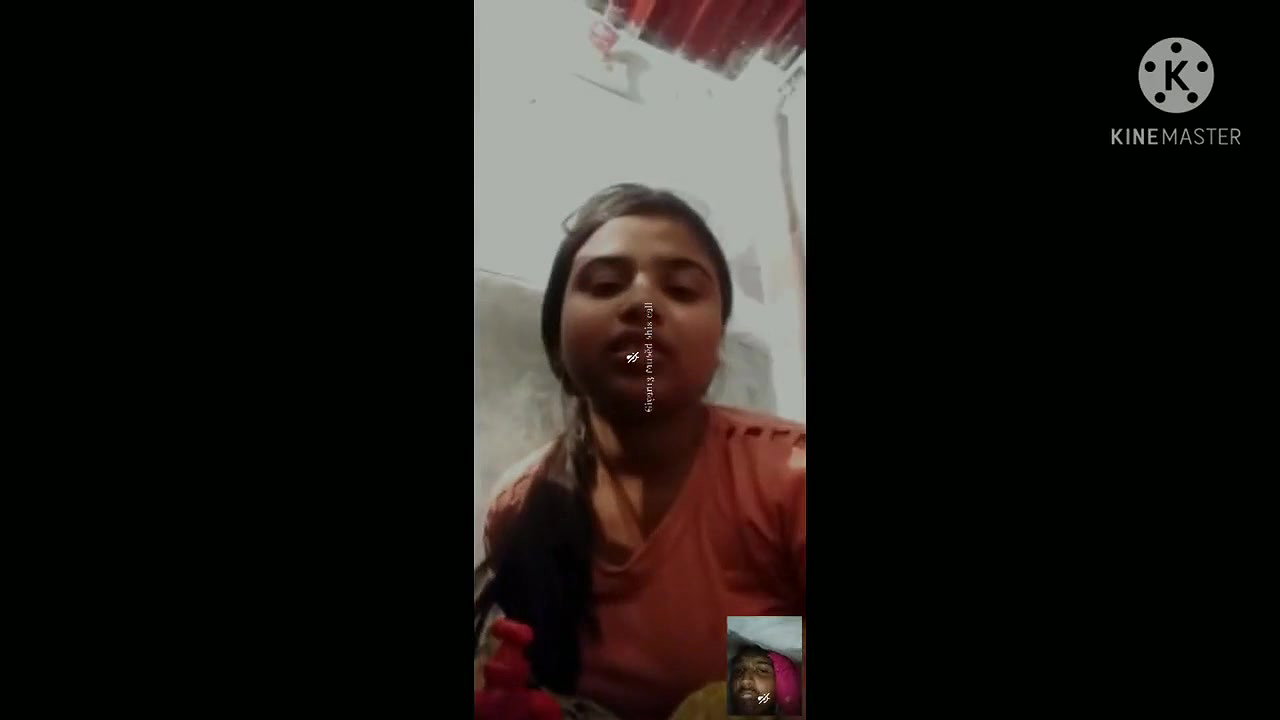 Chubby Desi college girl showing boobs and pussy