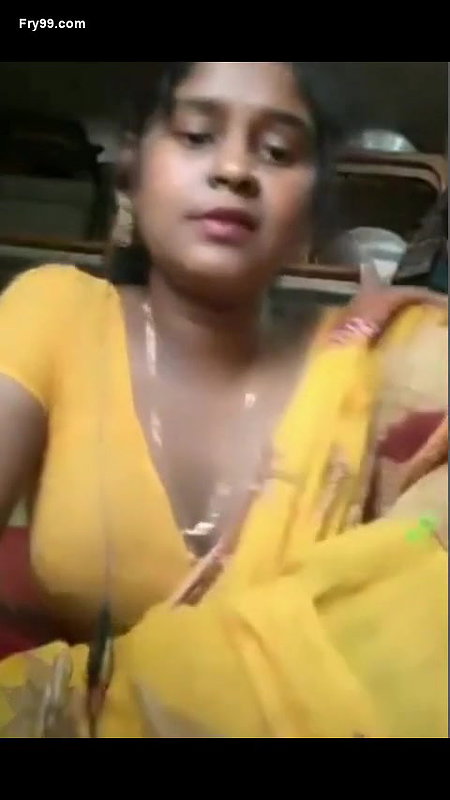 Desi sexy village wife on cam