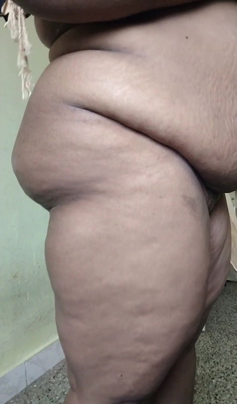 Mallu hot hip and back side