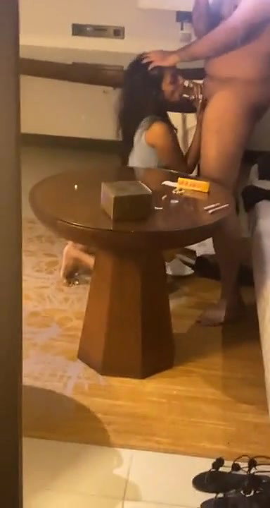 Sexy Lankan girl deepthroat blowjob