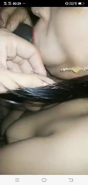Sexy Indian dick sucker girl gives a pro blowjob