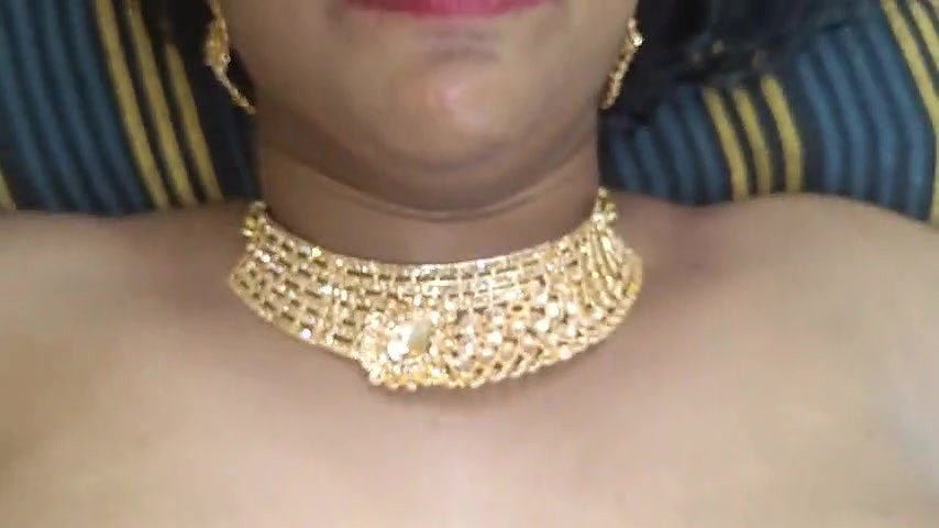 Housewife in green saree 12160710