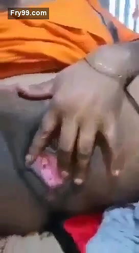 Unsatisfied Pakhi Bhabi Pussy Fingering(