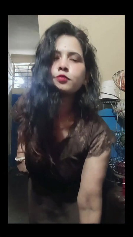 itzz tanisha roy 20260413 0001