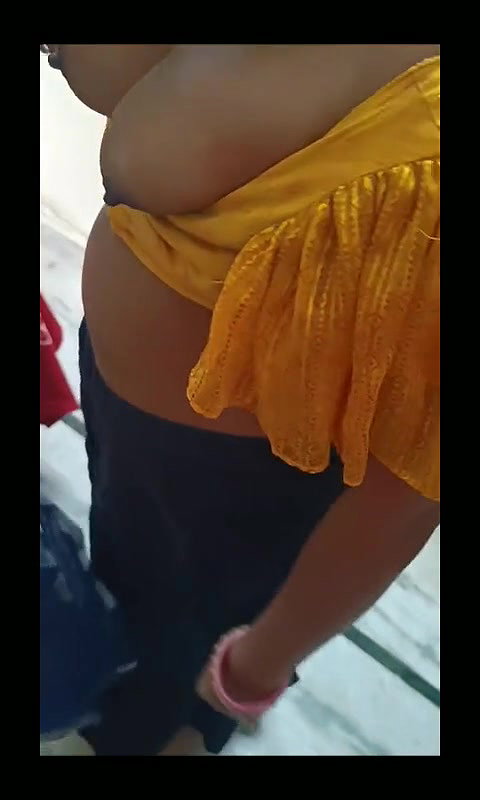 Saree bhabhi remove part 2