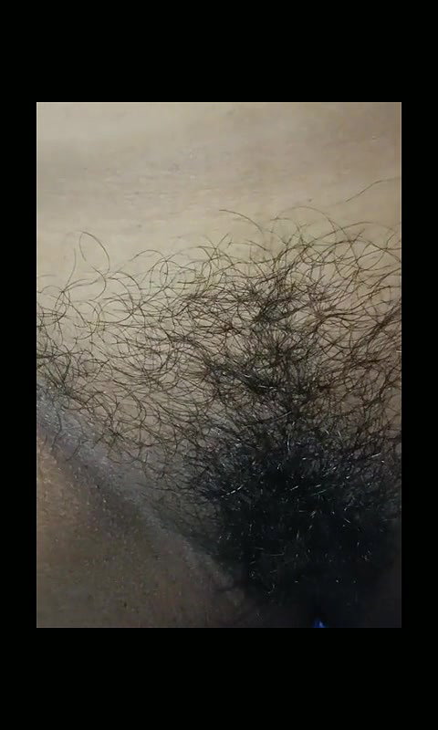 Super hairy pussy deep show