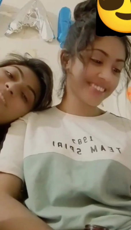desi gf showing boobs beside her friend