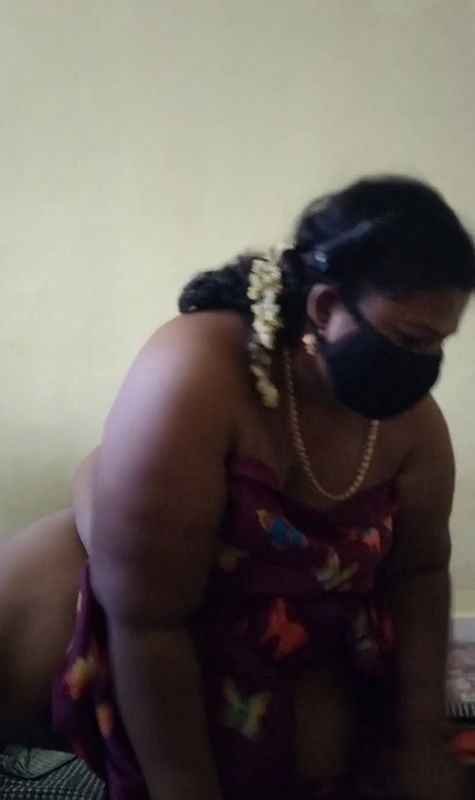 Relaxing after sex and talking with her friend – Indian aunty