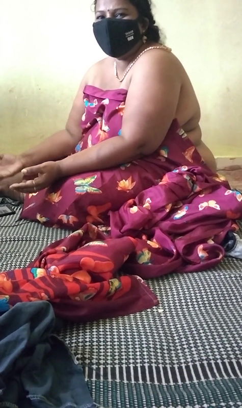 Relaxing after sex and talking with her friend – Indian aunty