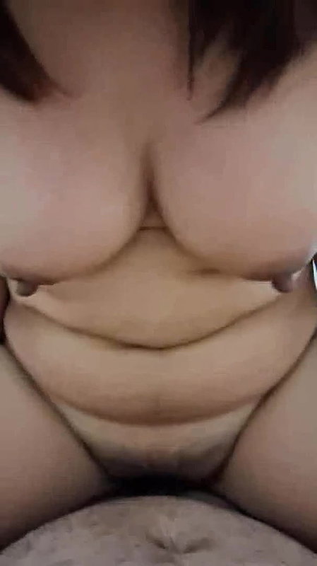 Big tits mom fuckedCompress