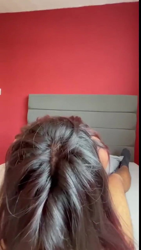 Sexy Desi Bitch Sucking Hard