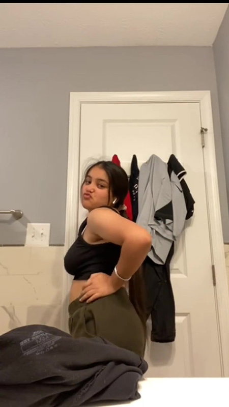 Cute Sexy Big Boobs College Girl Showing Her Perfect Naked Body