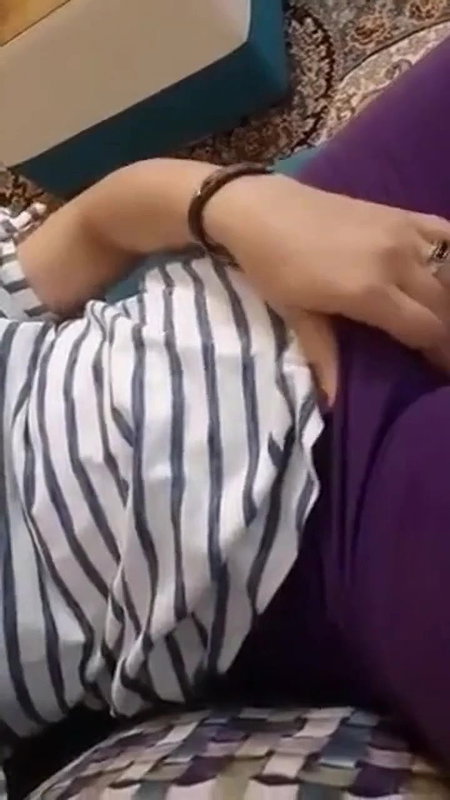 Super Cute Indian Girl Showing Her Big Natural Boobs and Pussy