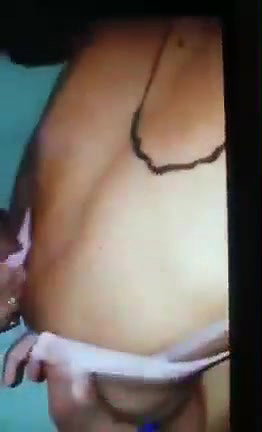 Beautiful girl show her Nude