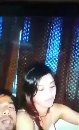 Beautiful girl show her Nude